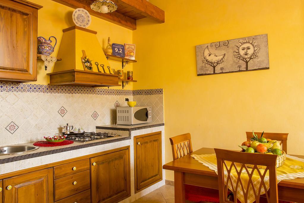 Casa Vacanze Caccamo Santa Lucia Eksteriør billede