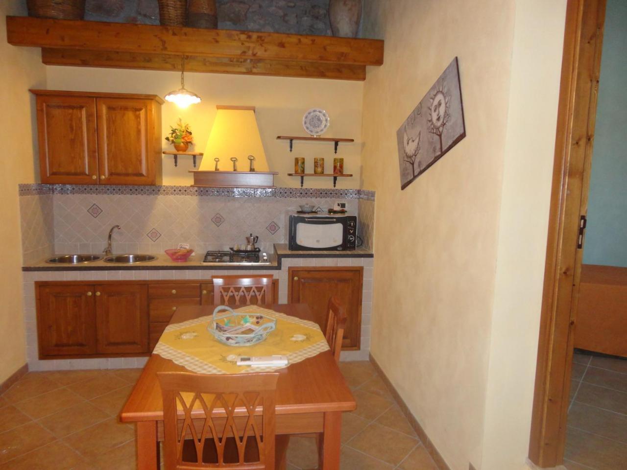 Casa Vacanze Caccamo Santa Lucia Eksteriør billede